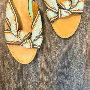 Target Universal Threads Sandals | Size 11 | Slip-On | Tan